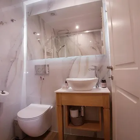 Sole E Luna - Corfu Old Town