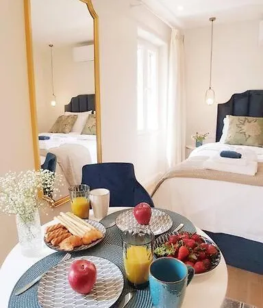 Sole E Luna · Corfu Old Town *