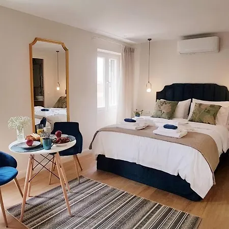 Sole E Luna - Corfu Old Town *